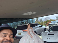 A Limo World Serving Tri-County area of Macomb, Oakland, and Wayne, MI.